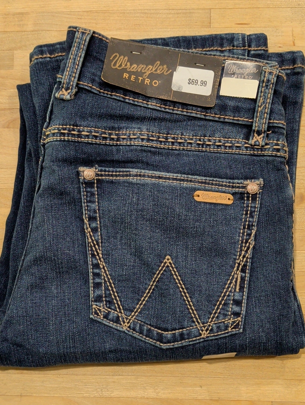 NWT Wrangler Retro Women’s Indigo Boot Cut Jeans Size 31/11 X 34